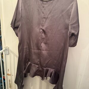 Jennifer Lopez Gray Ruffled Blouse